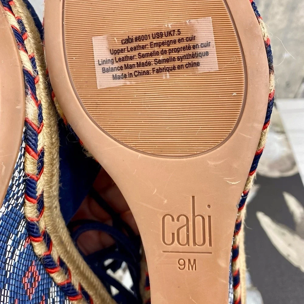 NWOB CAbi Isla Suede Espadrille Wedge Heels in Blue Aztec Print Size 9.